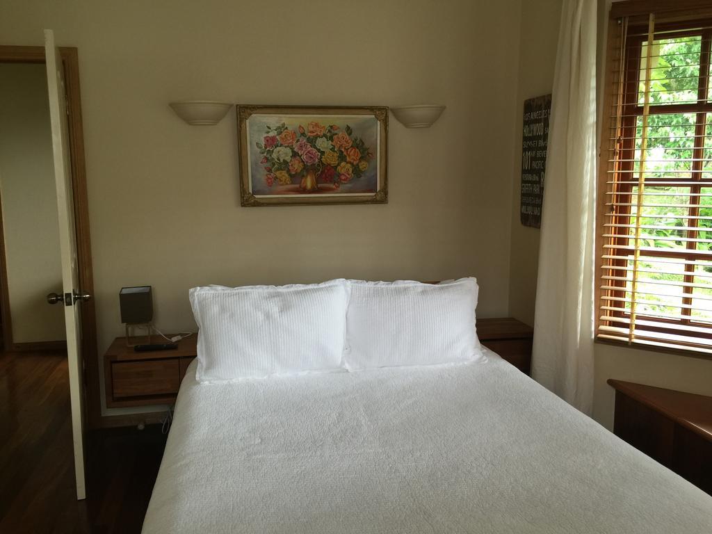 Allumbah Pocket Cottages Yungaburra Bagian luar foto