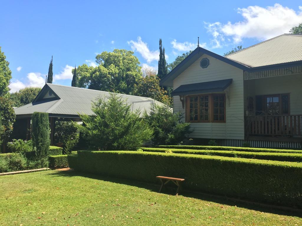 Allumbah Pocket Cottages Yungaburra Bagian luar foto