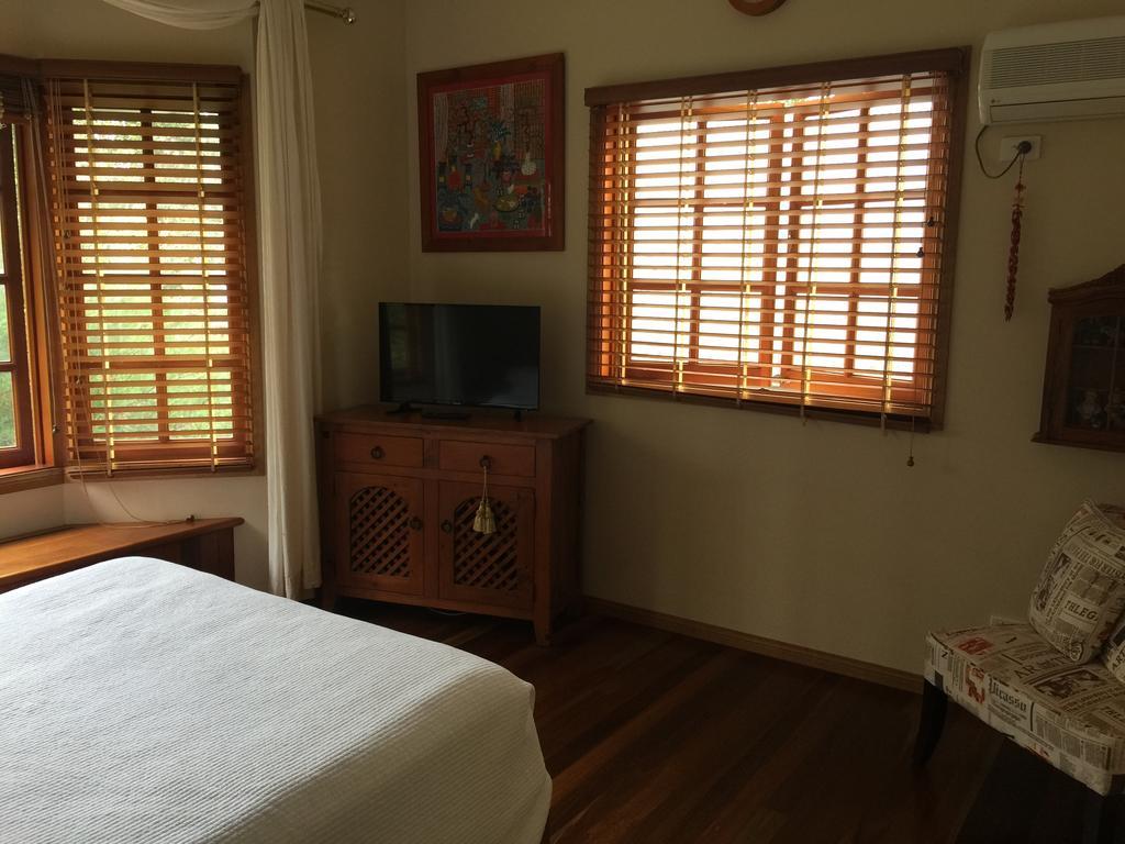 Allumbah Pocket Cottages Yungaburra Bagian luar foto