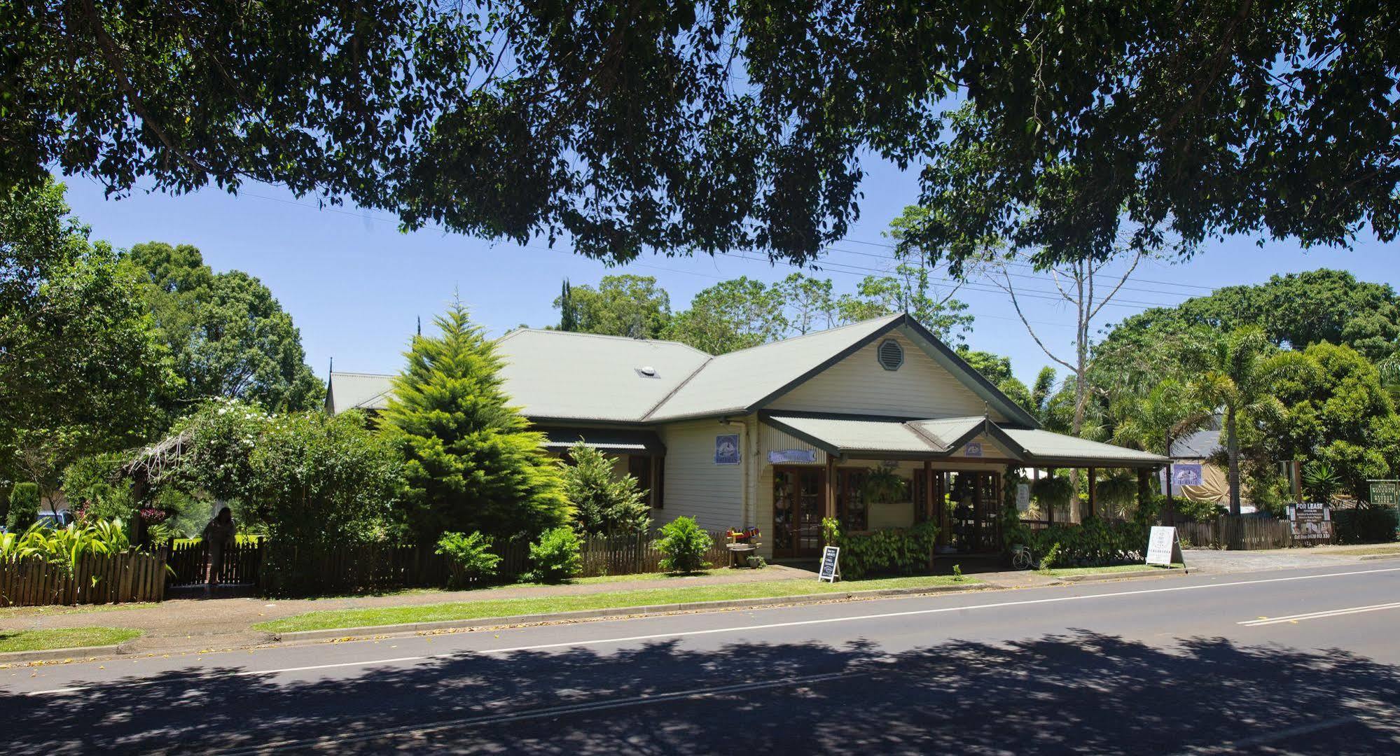 Allumbah Pocket Cottages Yungaburra Bagian luar foto