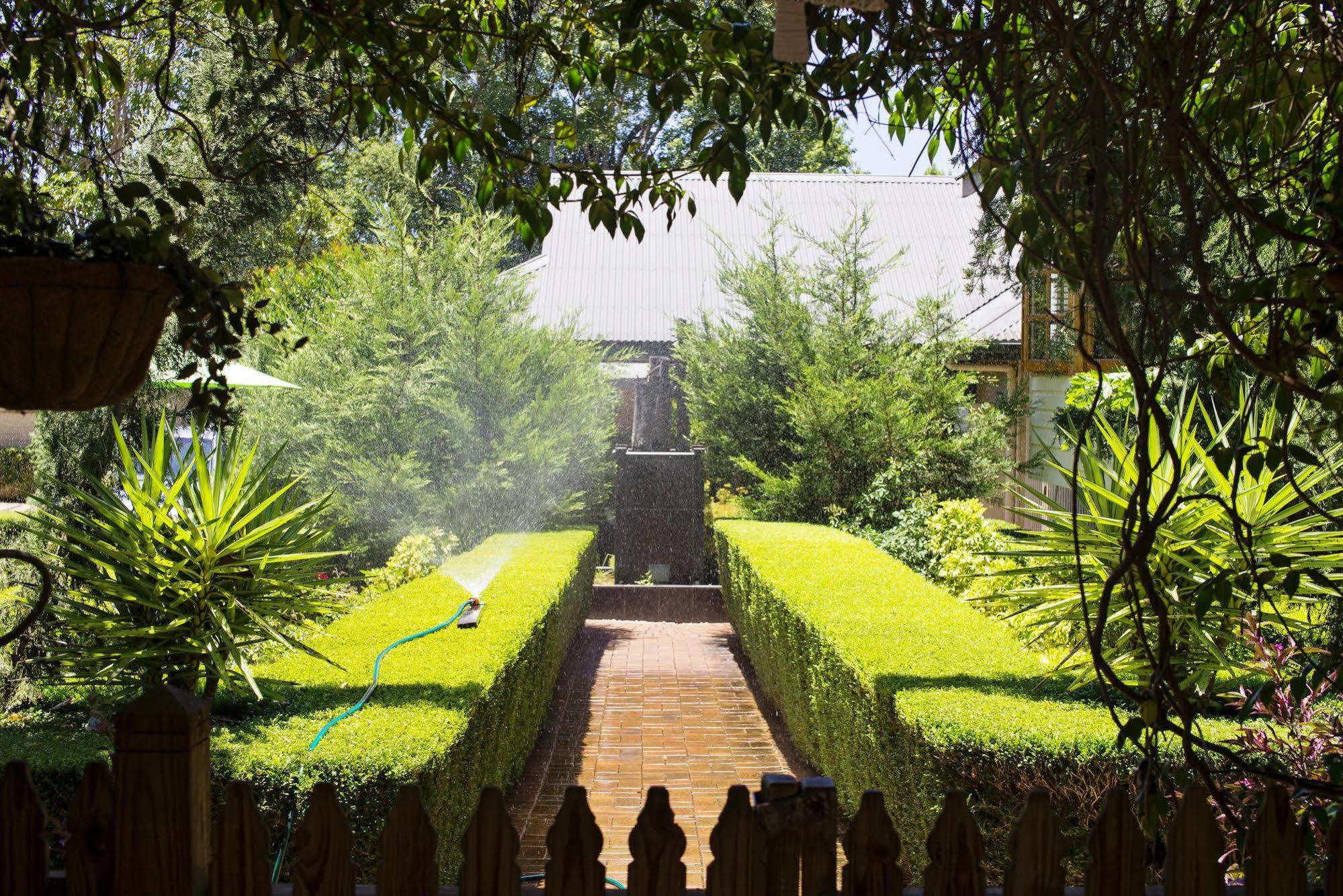 Allumbah Pocket Cottages Yungaburra Bagian luar foto