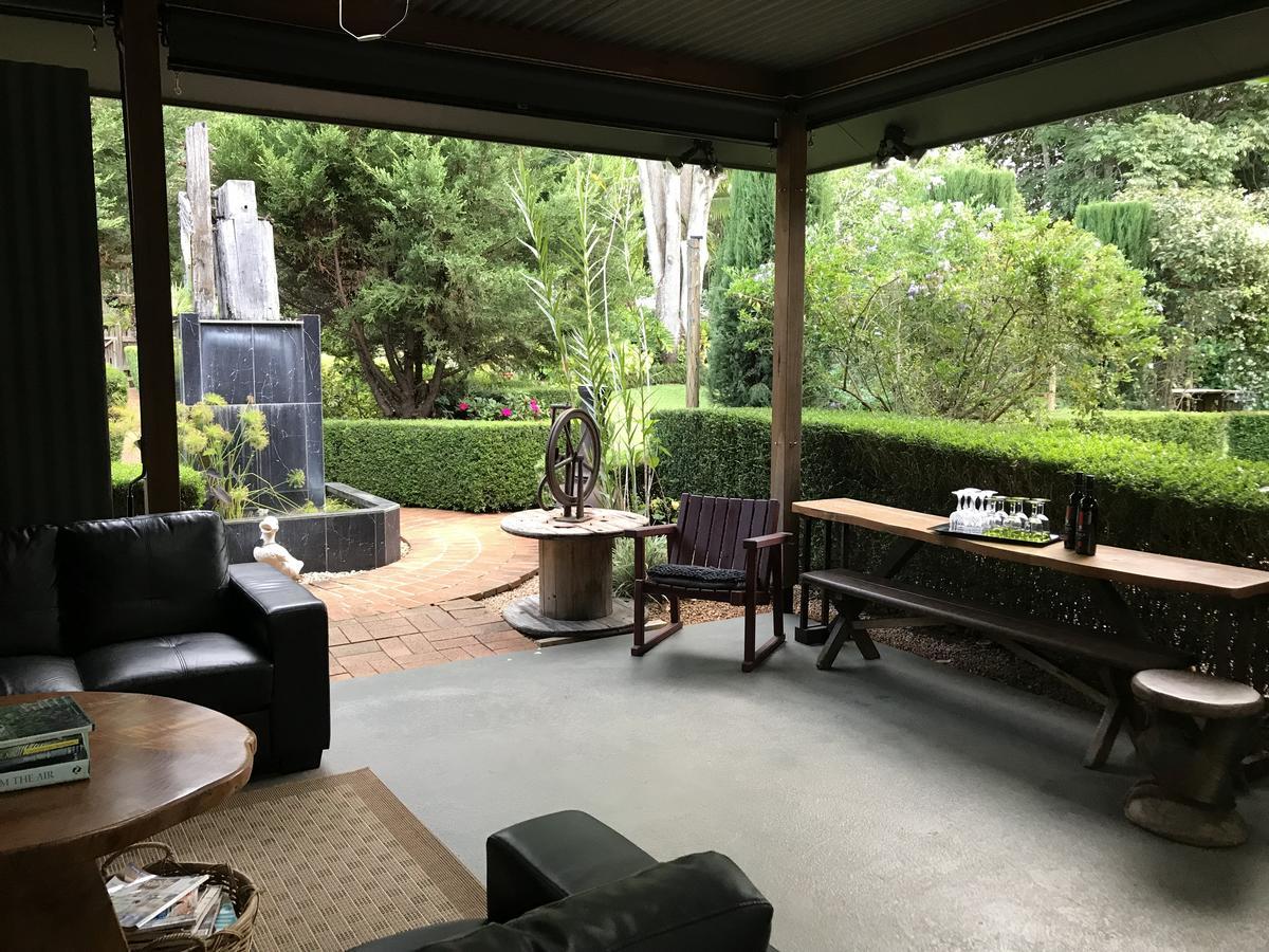 Allumbah Pocket Cottages Yungaburra Bagian luar foto