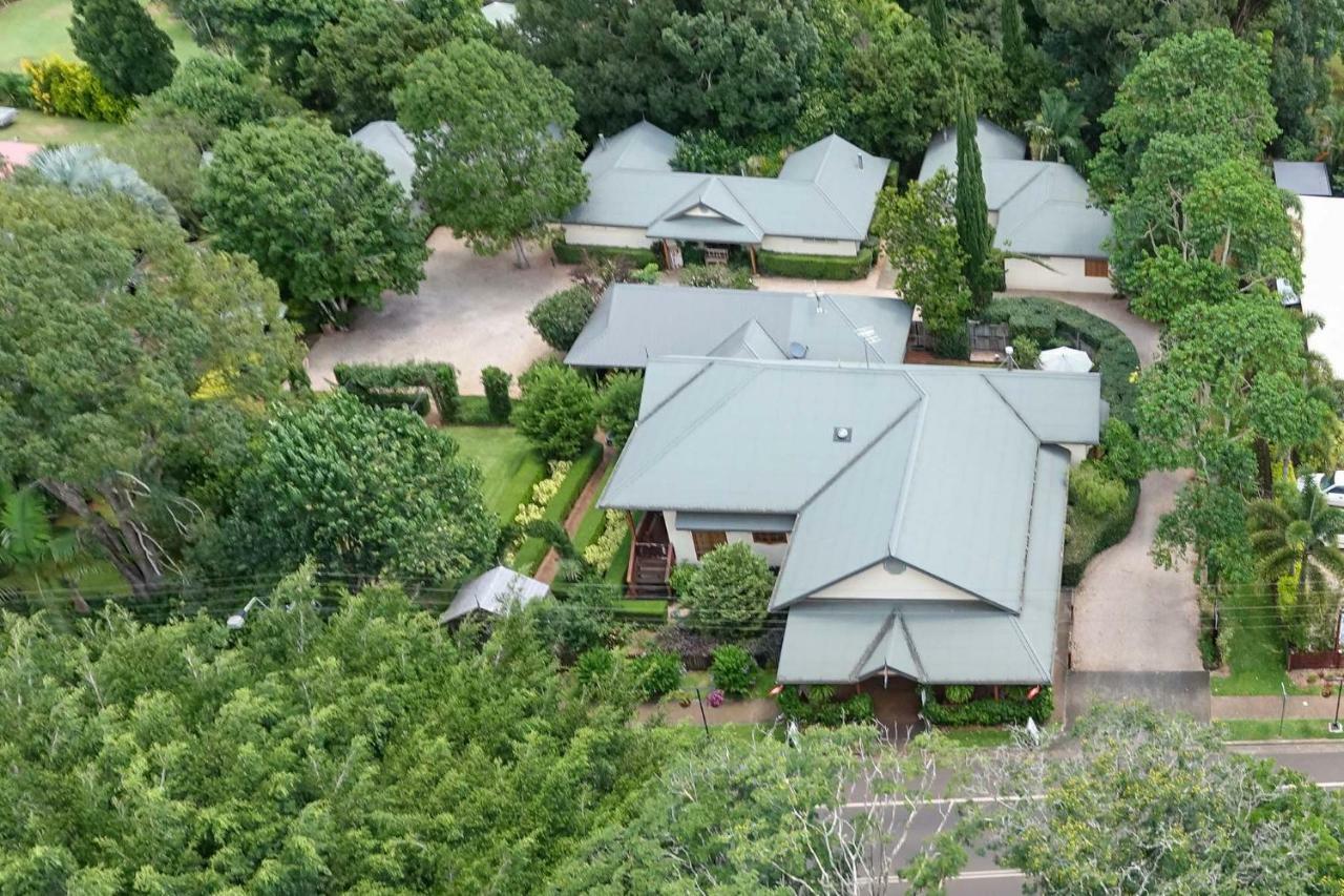 Allumbah Pocket Cottages Yungaburra Bagian luar foto